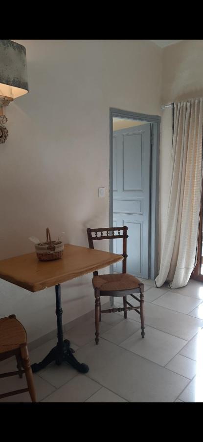 Petit Douillet Au Coeur De La Haute-ville Appartement *