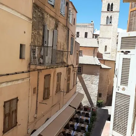 Petit Appart Douillet Au Coeur De La Haute-Ville Bonifacio  Exterior photo